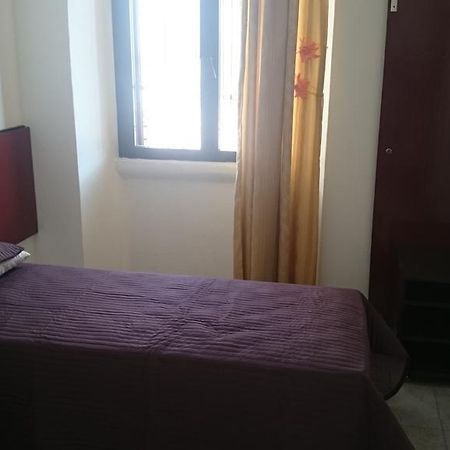 Hotel Luisa Милано Екстериор снимка