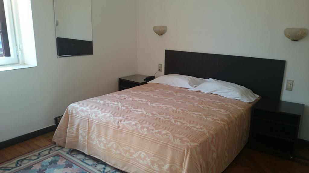 Hotel Luisa Милано Екстериор снимка